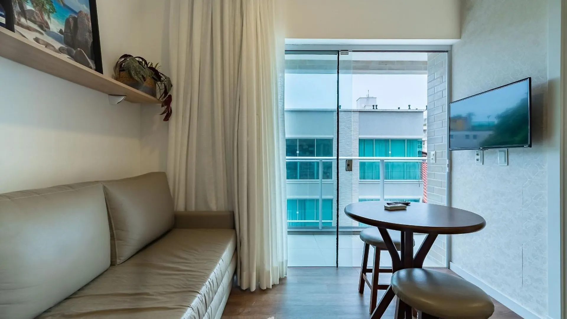 Lindos Studios Vec Bombinhas Apartment