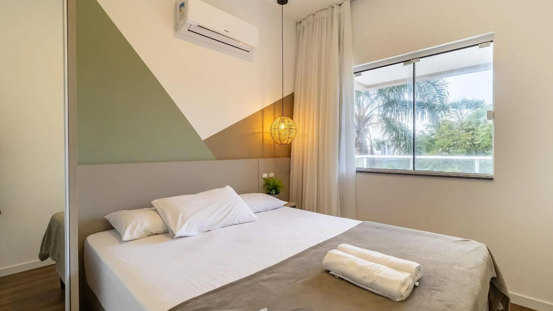 Apartamento Lindos Studios Vec Bombinhas