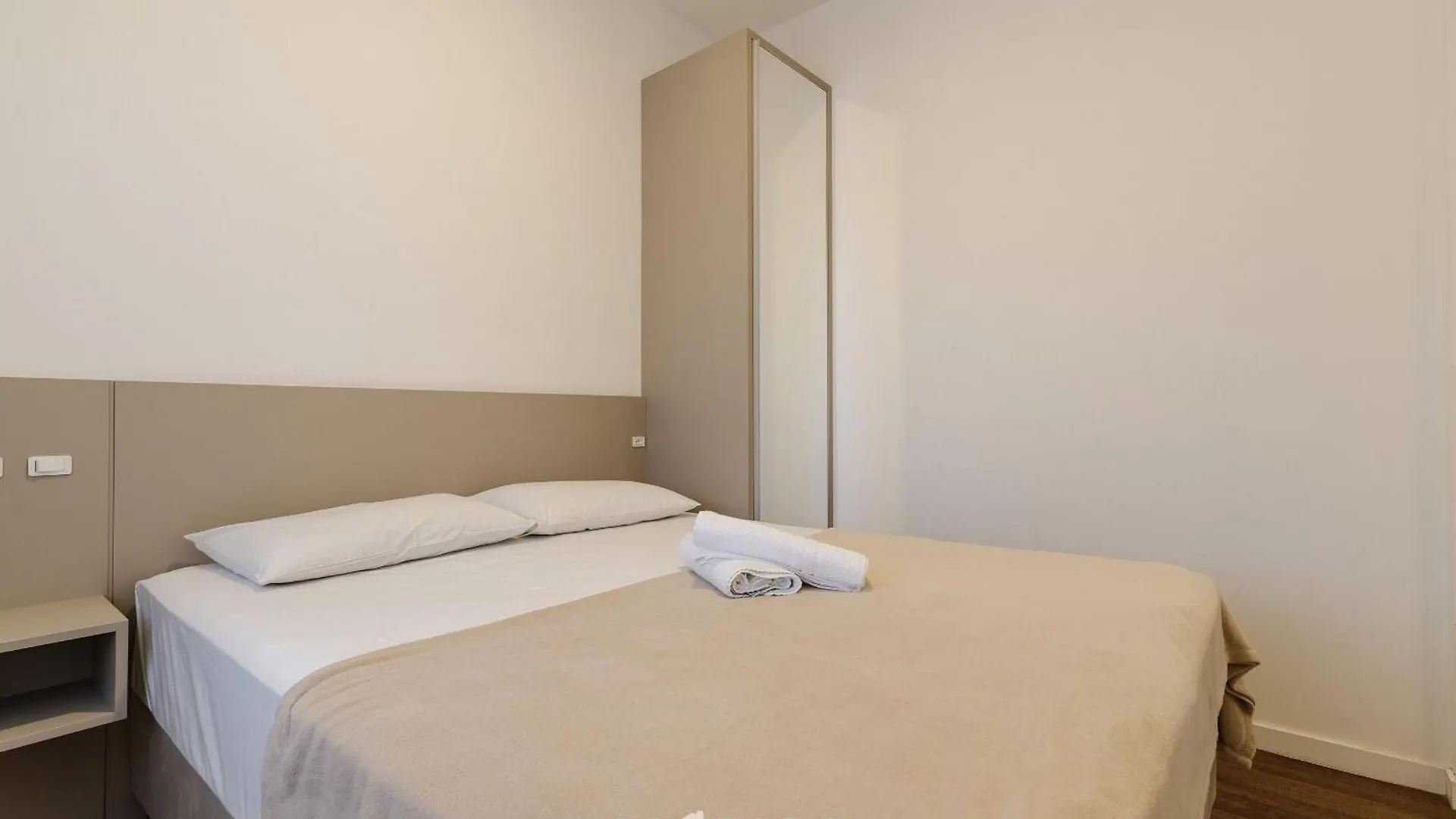 Apartamento Lindos Studios Vec Bombinhas